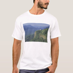 Camiseta EUA, Oregon, Columbia River Gorge NSA. Vista de