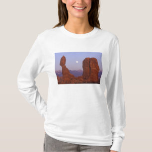 Camiseta EUA, Utah, Arches NP, Lua Cheia Nascente em