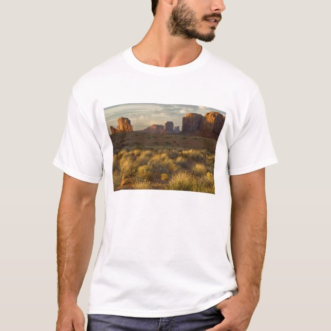 Camiseta EUA, Utah, Parque Nacional Monument Valley. (Frente)