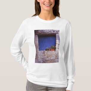 Camiseta Europa, França, Cereste. Uma porta azul adiciona 