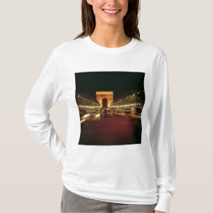 Camiseta Europa, França, Paris. Tráfego noturno apressado