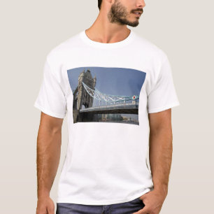 Camiseta Europa, Inglaterra, Londres. Ponte da Torre sobre