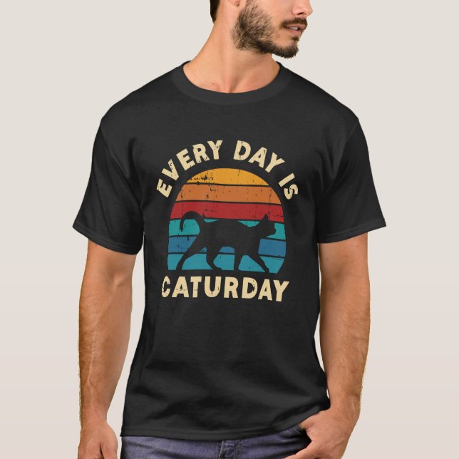 Camiseta Every Day Is Caturday Cute Kitten And Cat (Frente)