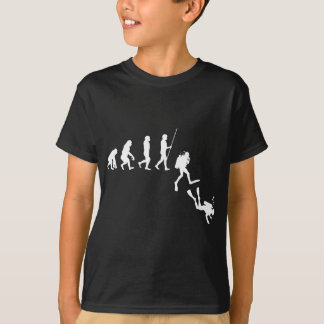Camiseta Evolução Dividindo da Evolução do Homem Engraçado