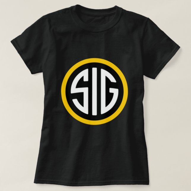 Camiseta Excelente Sig Authentic Design Essential T-Shirt (Frente do Design)