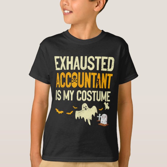 Camiseta Exhausted Accountant Cpa Halloween Funny Accountan (Frente)