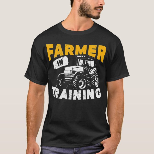 Camiseta Explorador De Fazendas Engraçada Na Formação (Frente)