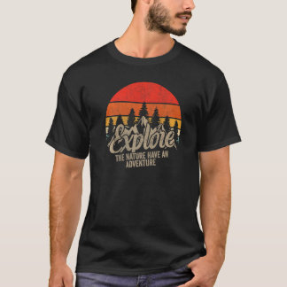 Camiseta Explorar Que A Natureza Tem Uma Aventura Retro For