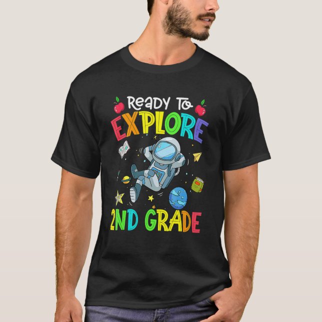 Camiseta Explore 2nd Grade Back To School Astronaut Space E (Frente)