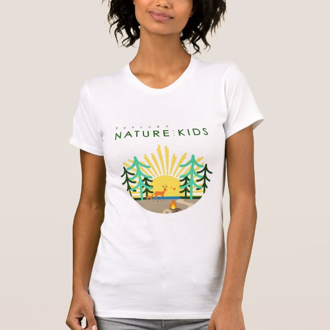 Camiseta Explore Nature with Kids Women T-shirt Graphics (Frente)