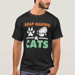 Camiseta Fabricação de Sabonetes E Gatos Fabricante de Sabo
