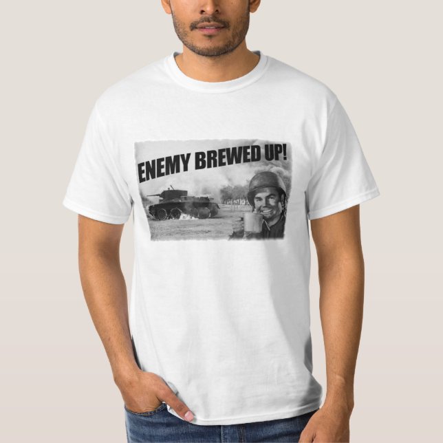 Camiseta Fabricado cerveja acima! T-shirt, mundo dos (Frente)