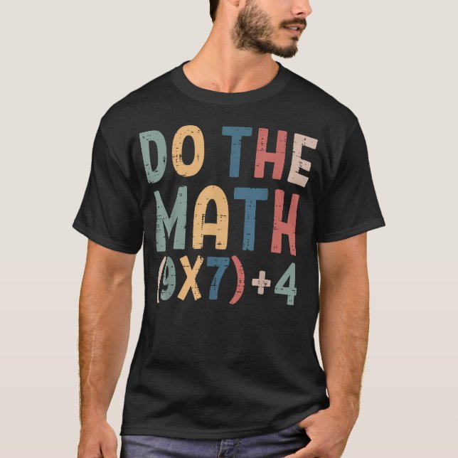 Camiseta Faça a Conta 6 7 Meme Engraçado 67 Seis Sete Profe (Frente)