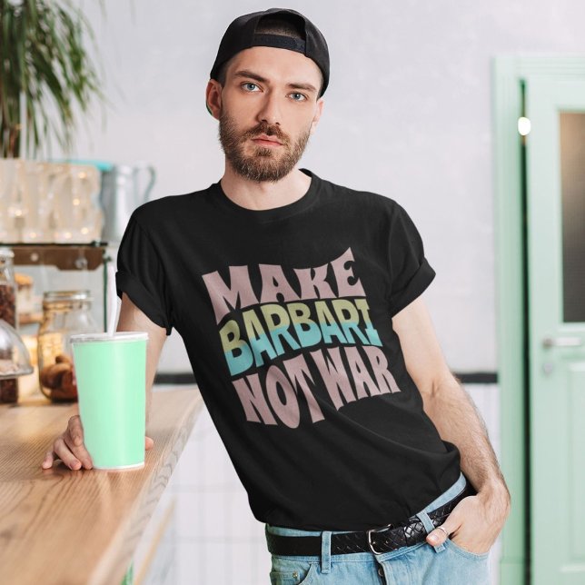 Camiseta Faça Barbari não entrar em guerra | Naan-e-Barbari (Make Barbari Not War | Naan-e-Barbari T-Shirt)