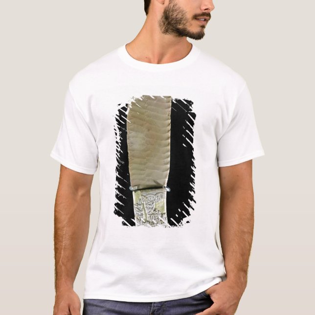 Camiseta Faca cinzelada com cenas de batalha (Frente)