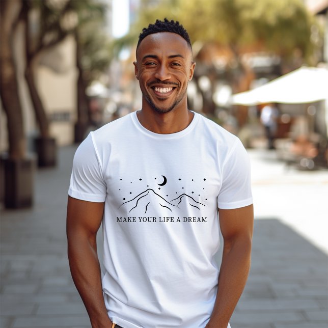 Camiseta Faça Da Sua Vida Uma Lua De Sonho Sobre Montanhas  (Criador carregado)