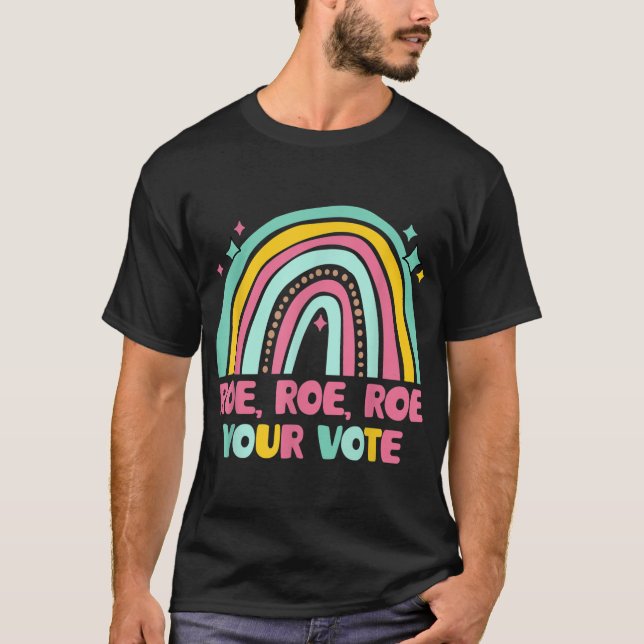 Camiseta Faça o seu voto Rainbow Retro Pro Choice Rig das M (Frente)
