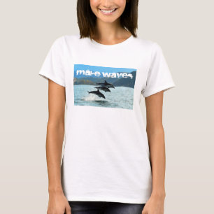 Camiseta Faça o t-shirt das mulheres das ondas a golfinhos