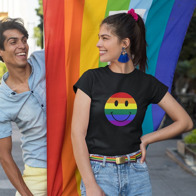 Camiseta Face arco-íris (Retro Style)