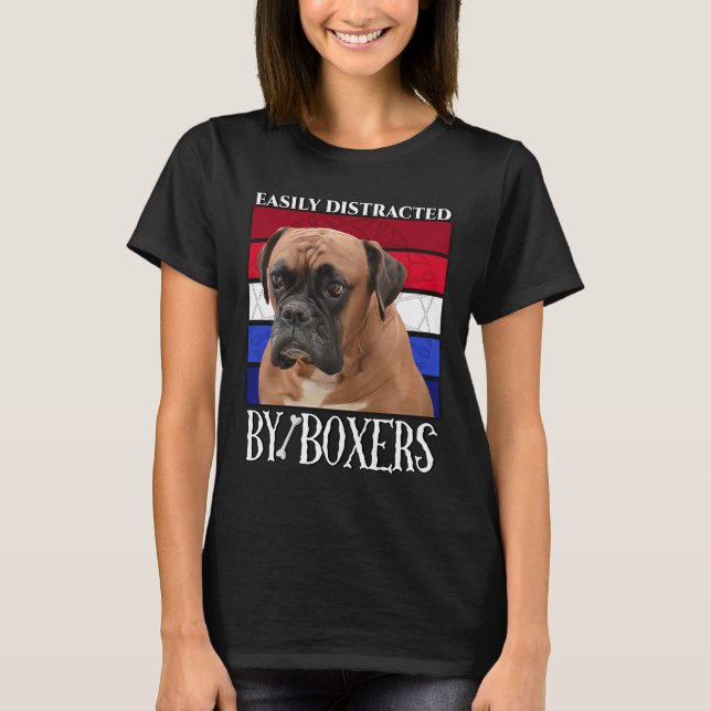 Camiseta Fácil Distração Por Boxers 3 68 (Frente)