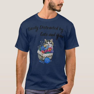 Camiseta Fácil Distração por Gatos e Fios