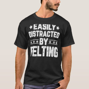 Camiseta Fácil Distração Por Sentir Sentido