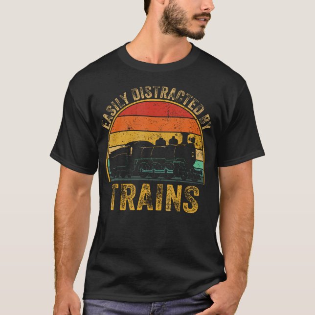 Camiseta Fácilmente Distraído Pelo Amante de Trens (Frente)