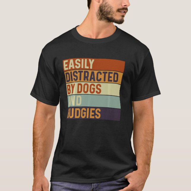 Camiseta Facilmente distraído por Cães e Esportes, Cães Lov (Frente)