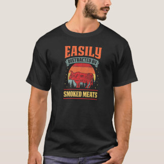 Camiseta Facilmente Distraído Por Carnes Defumadas Churrasc