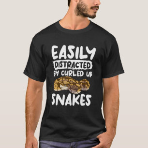 Camiseta Facilmente Distraído Por Cobras Amaldiçoados Pytho