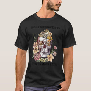 Camiseta Facilmente Distraído Por Gato E Caveiras Floral Ha