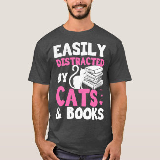Camiseta Facilmente Distraído Por Gatos E Donativos De Livr