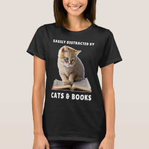 Camiseta Facilmente Distraído por Gatos e Livros Clube do L