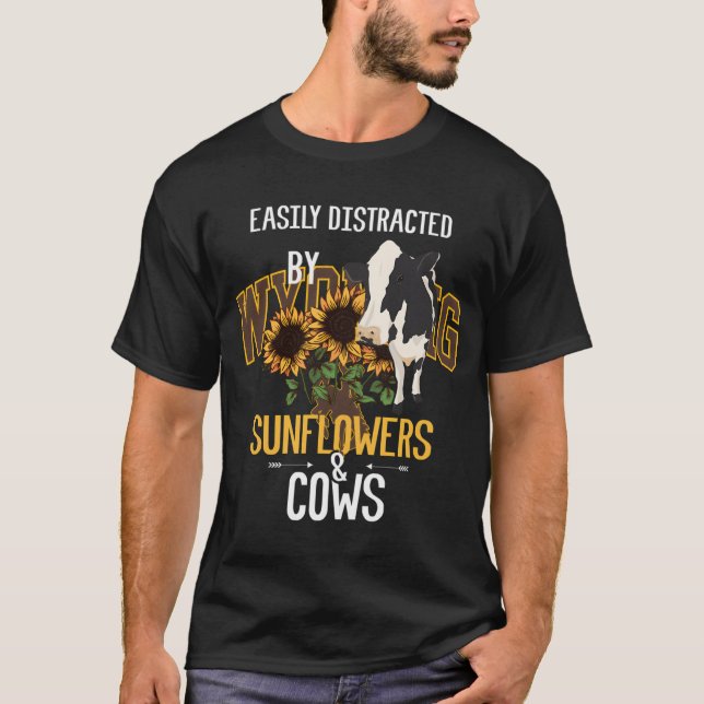 Camiseta Facilmente Distraído Por Girassóis E Vacas (Frente)