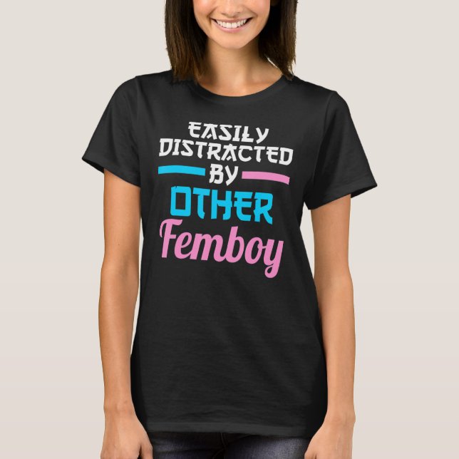 Camiseta facilmente distraído por outra femboy japonesa (Frente)