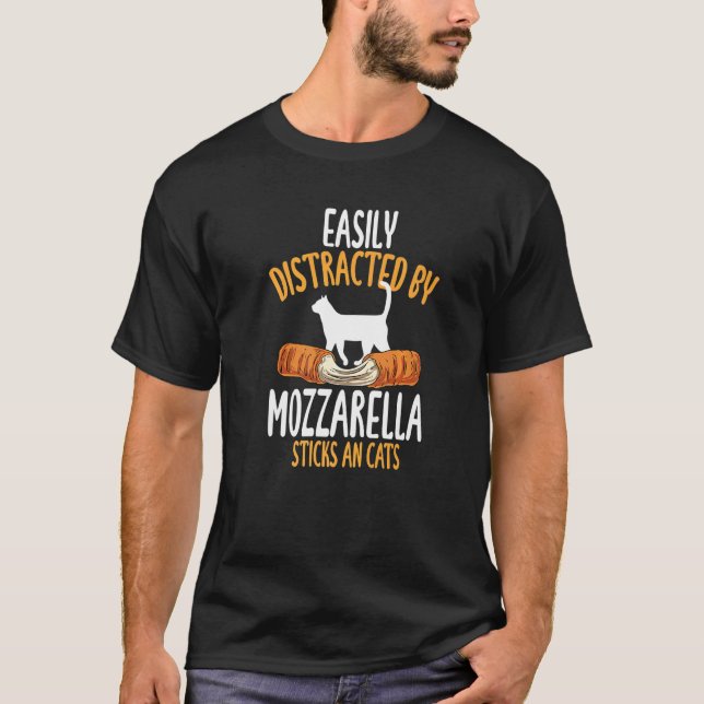 Camiseta Facilmente Distraído Por Palitos De Mozzarella E G (Frente)