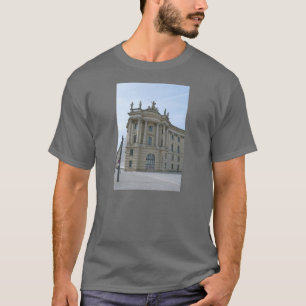 Camiseta Faculdade de Direito da Universidade Humboldt em B
