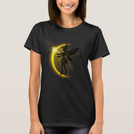 Camiseta Fada da Lua Dourada – Arte Noturna Feminina Celest