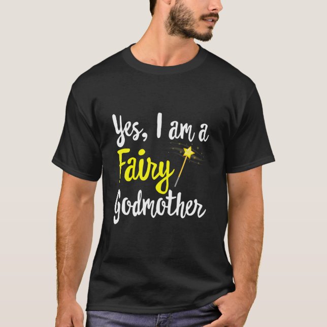 Camiseta Fada Madrinha Mágica Mão Engraçada Mama Mãe-Minha  (Frente)
