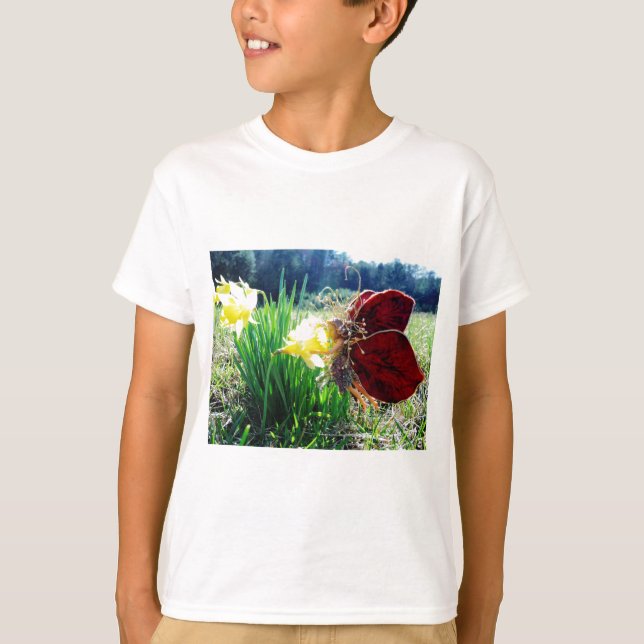 Camiseta Fada nos Daffodils (Frente)