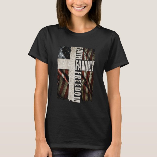 Camiseta Faith Family Freedom - Patriotic Christian Vintage (Frente)