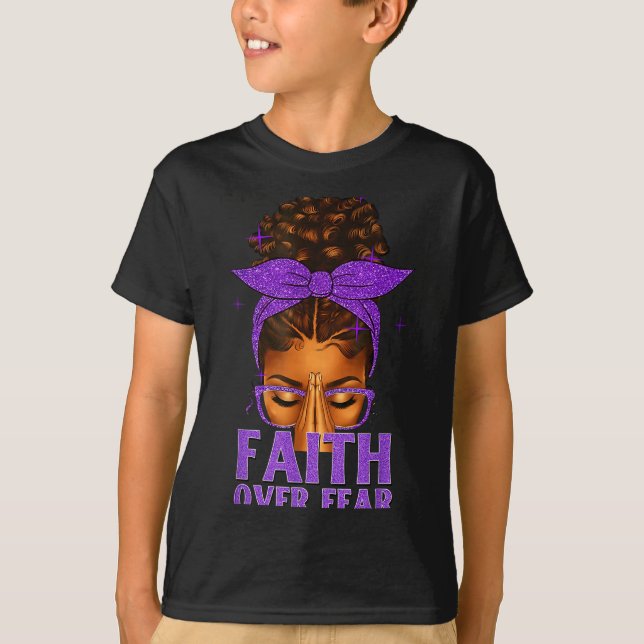 Camiseta Faith Over Fear Black Women Afro Christian African (Frente)
