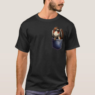 Camiseta Falcão de cauda vermelha no observador de pássaros