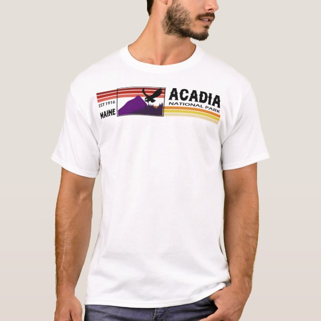 Camiseta Falcão do Parque Nacional Acadia com Montanhas (Frente)