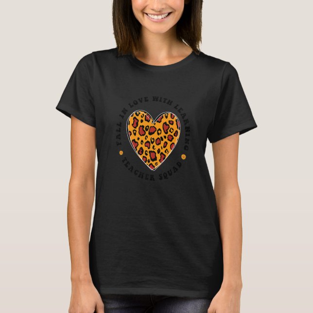 Camiseta Fall in Love with High School Principal Squad Autu (Frente)