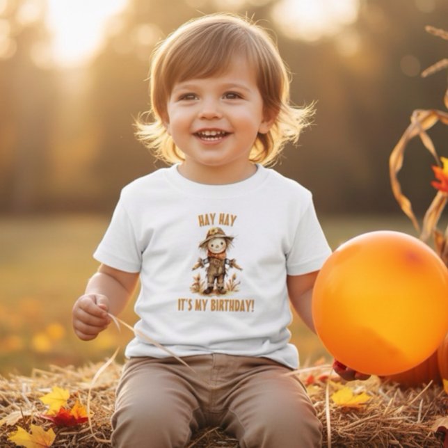 Camiseta Fall Scarecrow Cute Birday (Criador carregado)