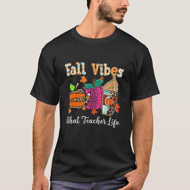 Camiseta Fall Vibes & That Teacher Life Apple Pencil Pumpki (Frente)
