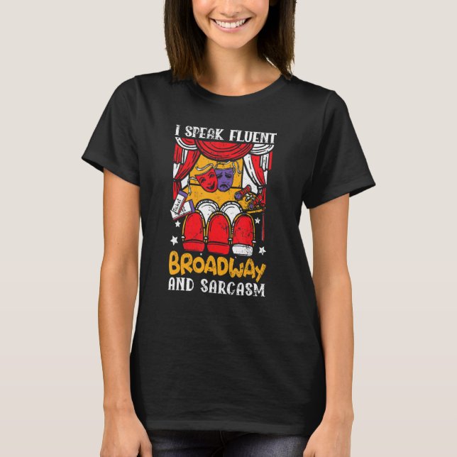 Camiseta Falo De Fluent Broadway E Nerd De Teatro De Sarcas (Frente)