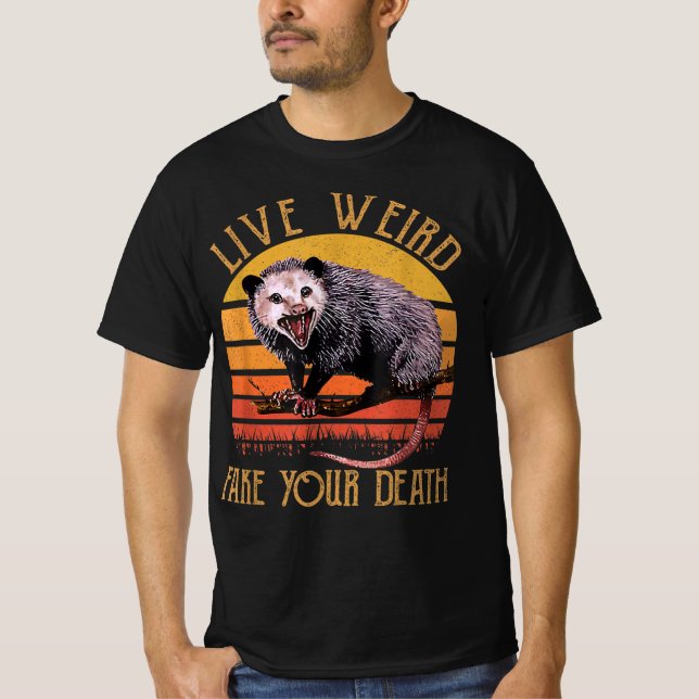 Camiseta Falso Vivo Sua Morte Oculta Gatos Feios (Frente)