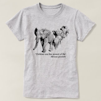 Camiseta Família do elefante em animais selvagens africanos